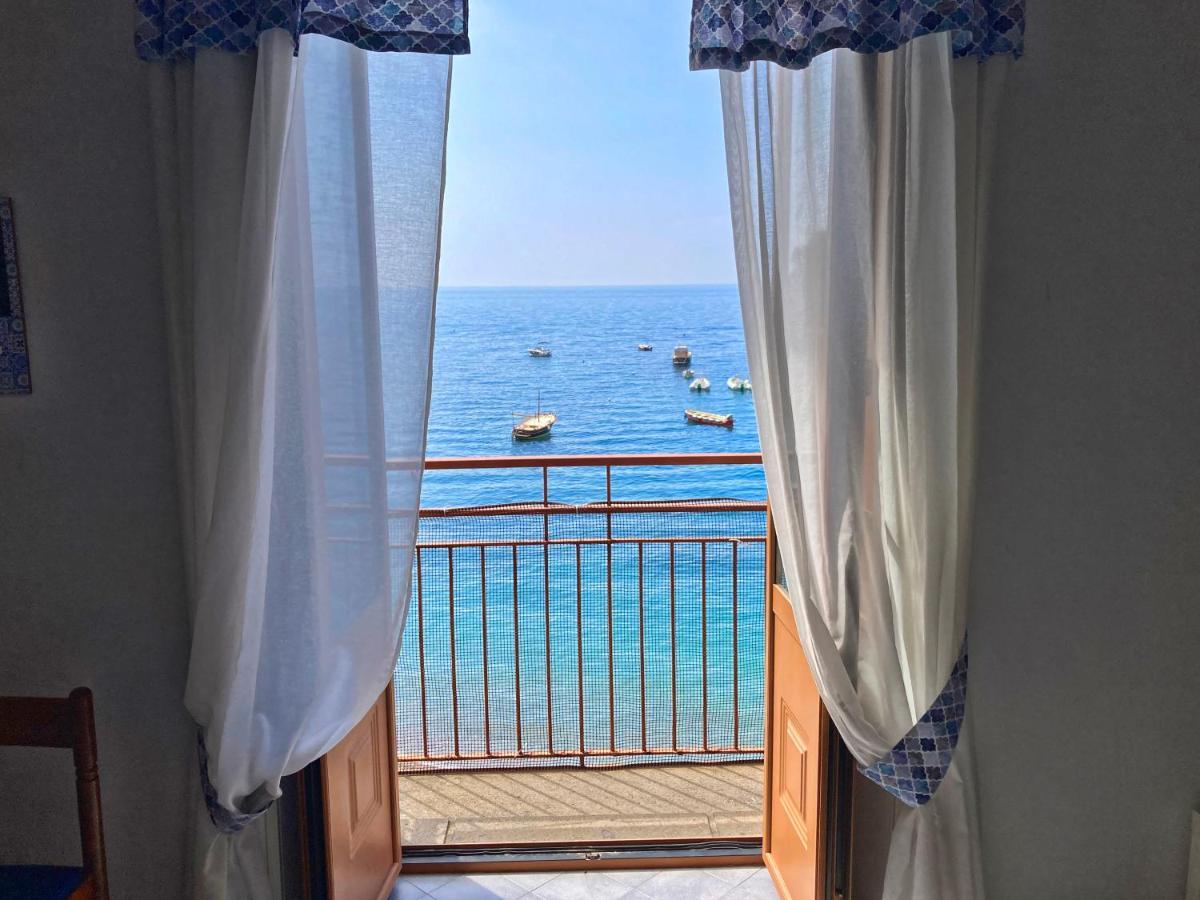 Апартаменты Mimi Sul Mare Масса-Лубренсе Экстерьер фото